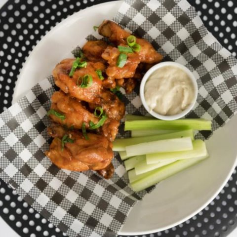 Crispy baked buffalo chicken wings