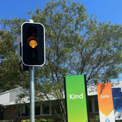 The Epping Club Introduces State Wide First: Educational Traffic Lights at Karonga School Epping